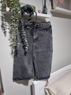 (Category: ) located in . Submitted by jujusells (Listing ID 1350330819, Image 1). Description: .