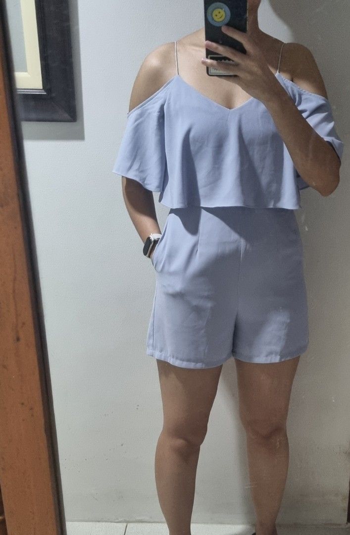 Love, Bonito cold shoulder romper (Category: Rompers) located in Antipolo. Submitted by _maxxx (Listing ID 1350313175, Image 1). Description: very flattering love, bonito romper! can send more pics of the item upon request. RFS: decluttering.