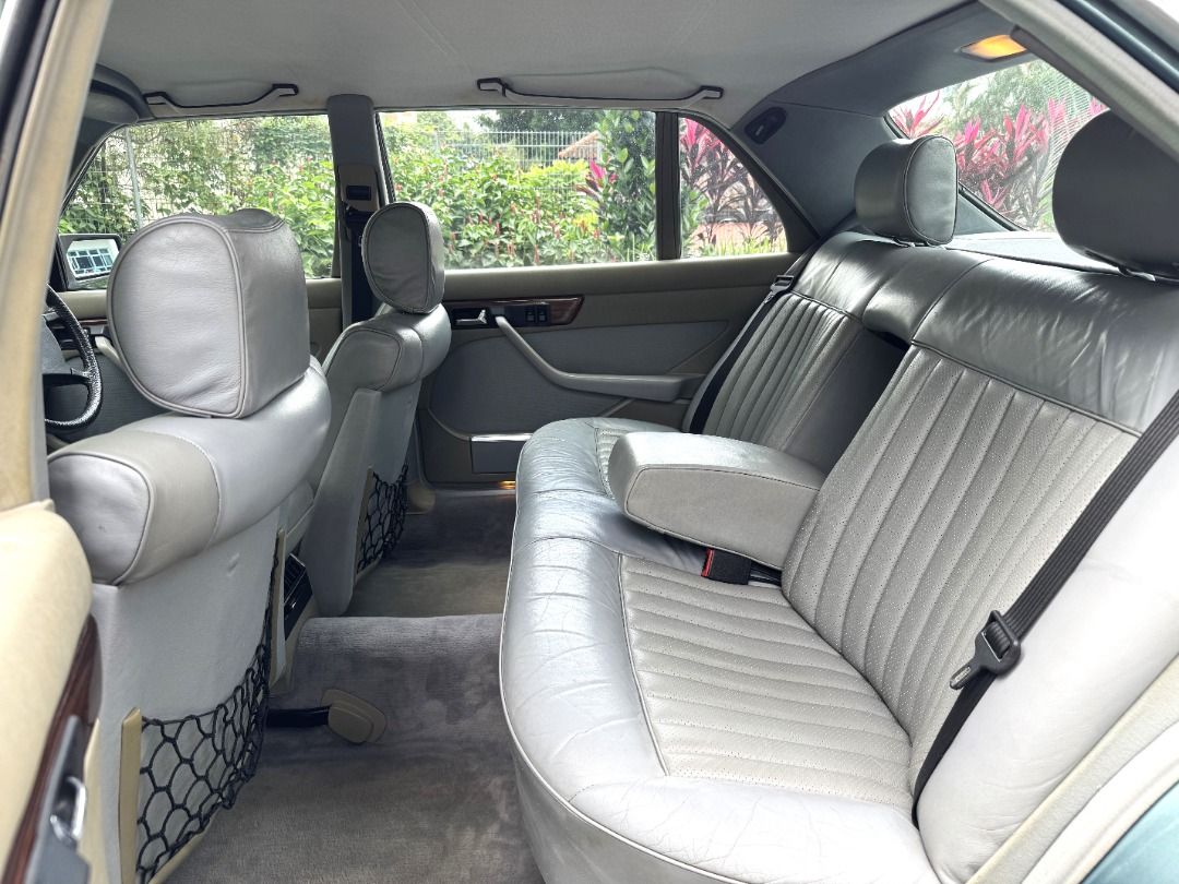 Mercedes-Benz 500SEL (W126) Auto62885348104449114