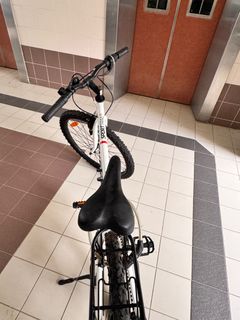(Category: ) located in . Submitted by jayson.pitroda (Listing ID 1350228677, Image 1). Description: .