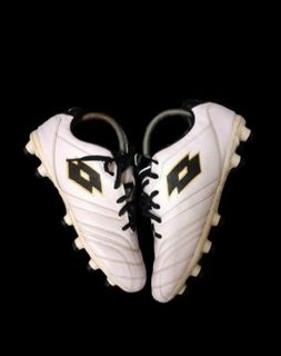 (Category: ) located in . Submitted by puterabob (Listing ID 1350332948, Image 1). Description: .