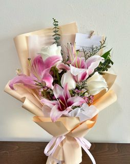 (Category: ) located in . Submitted by candycefloral (Listing ID 1350227205, Image 1). Description: .