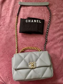 (Category: ) located in . Submitted by catch.your.style (Listing ID 1346873992, Image 1). Description: .