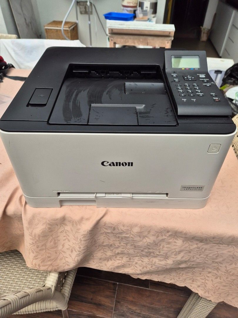 Printer (Category: Printers, Scanners & Copiers) located in Singapore. Submitted by depak (Listing ID 1350269665, Image 3). Description: Canon image class printer. Call at 97962220 for address's pick up..