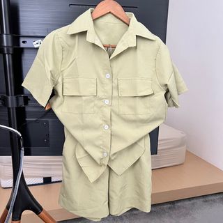 (Kategori: ) berada di . Dikirim oleh goodbuy_ (ID iklan 1350297978, Gambar 1). Deskripsi: .