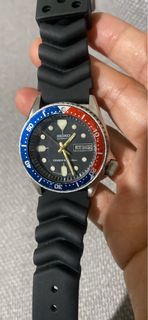(Category: ) located in . Submitted by roseluxuryitems (Listing ID 1350356114, Image 1). Description: .