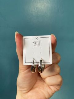(Category: ) located in . Submitted by shoppedan (Listing ID 1350284682, Image 1). Description: .