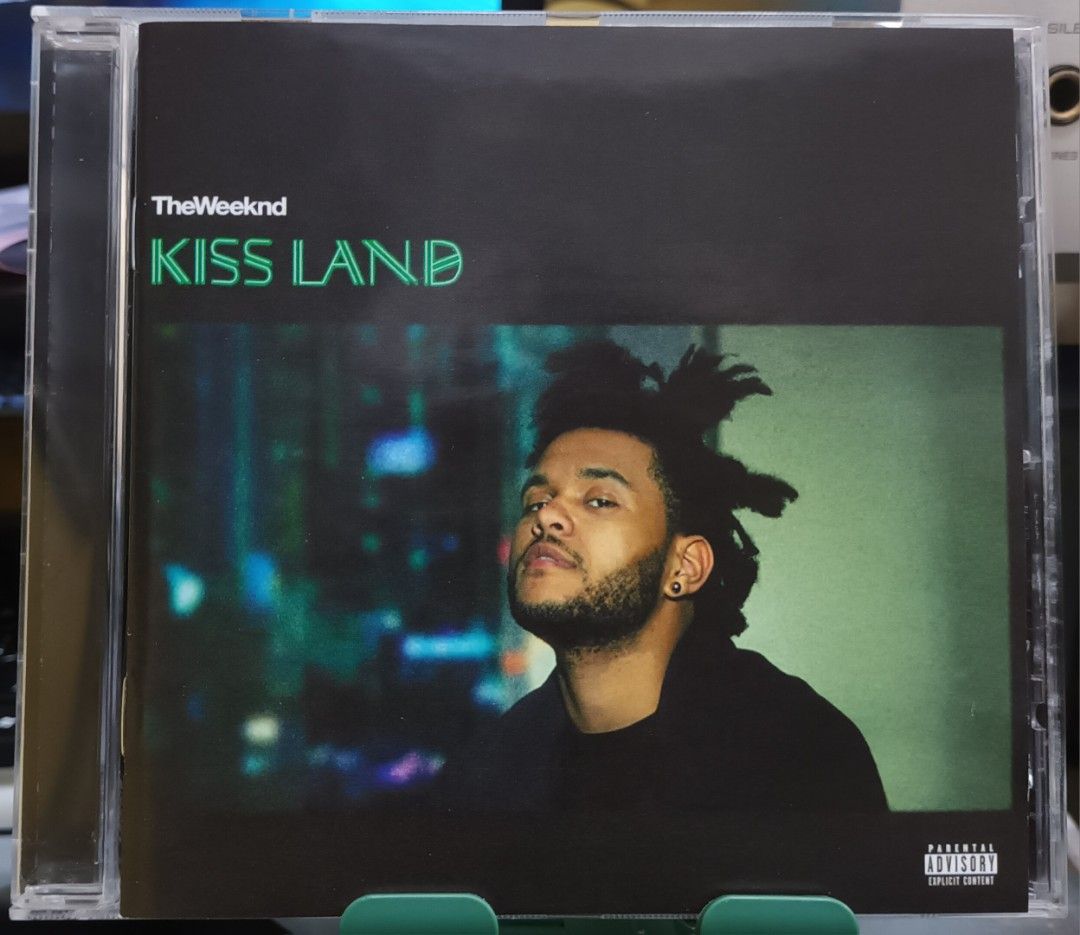 The Weeknd – Kiss Land (2013) (Category: CDs & DVDs) located in San Juan City. Submitted by bams_avvay (Listing ID 1350317668, Image 2). Description: Near Mint Condition | Made in Europe.