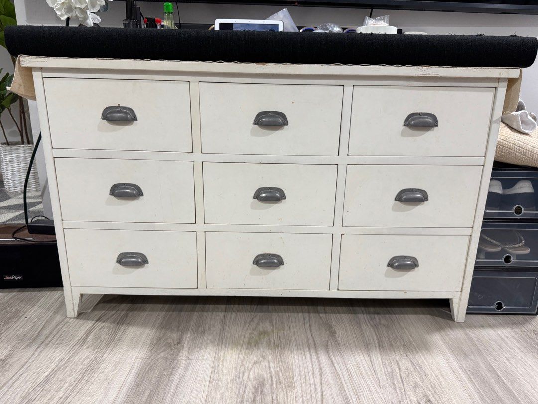 Tv console (Category: TV Consoles) located in Singapore. Submitted by faiflickster (Listing ID 1350357021, Image 1). Description: Afew scratches here and there. But if you know how to paint it will be as good as new. .