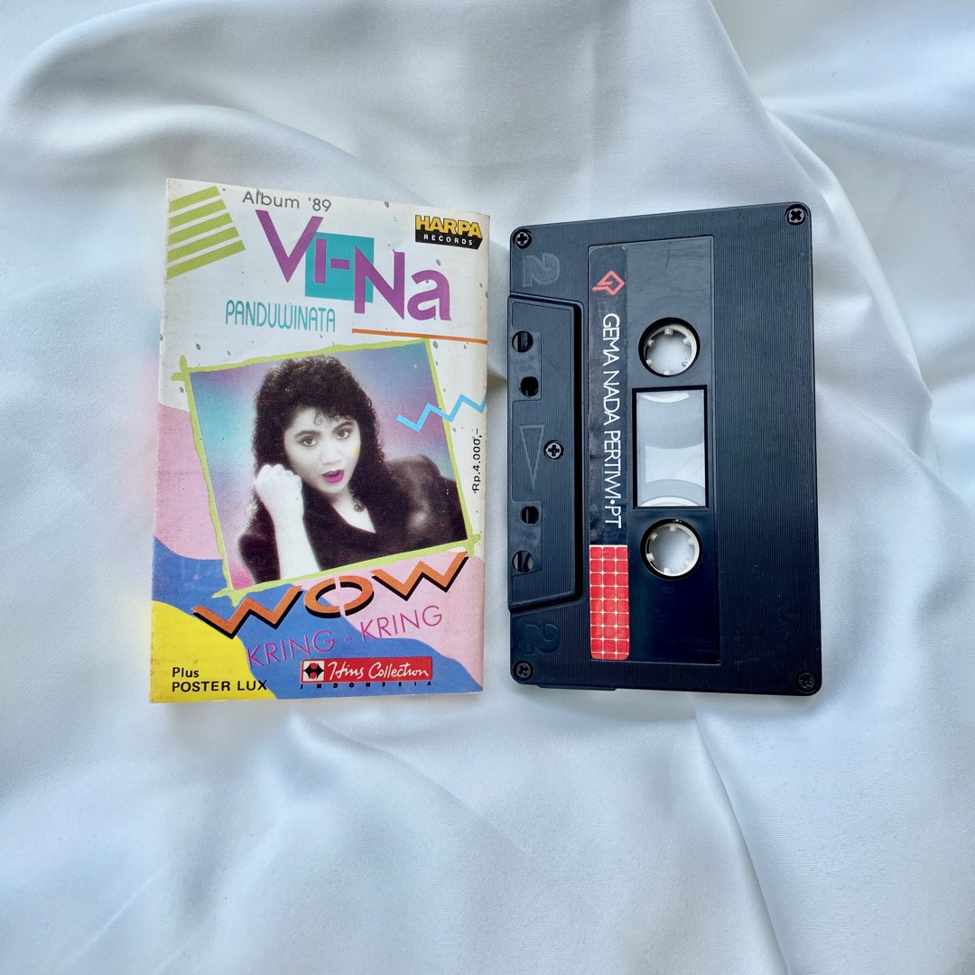 [Vintage] Kaset Pita Vina Panduwinata Wow Kring-Kring Original, Musik ...