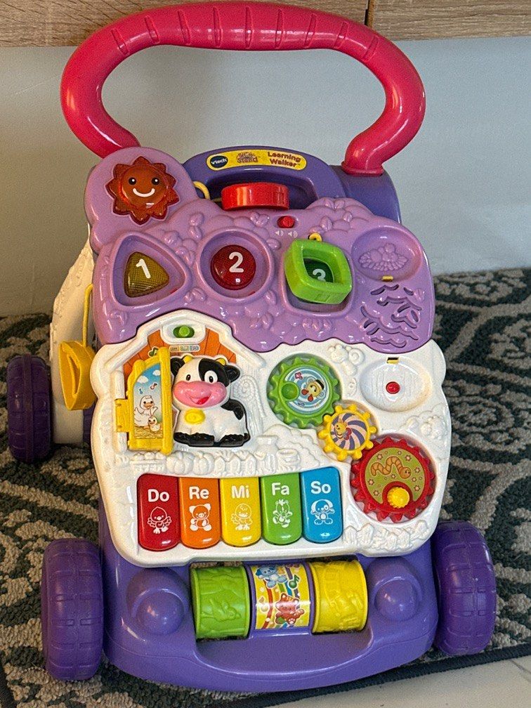 Vtech Walker (Category: Infant Playtime) located in Valenzuela. Submitted by kdsison (Listing ID 1350302921, Image 1). Description: .