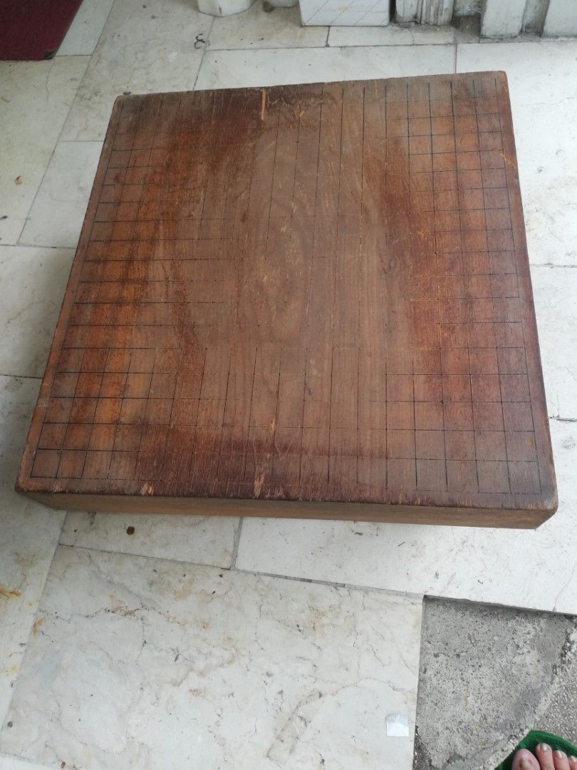 vtg go board. (Category: Board Games & Puzzles) located in Paranaque City. Submitted by 4thestate.surplusan (Listing ID 1350262330, Image 1). Description: vtg go board. pls see pix.
