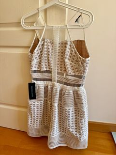 （分類：）位於 。 由 petrabartol 提交（商品編號 1350272346，圖片 1）。簡介： 。
