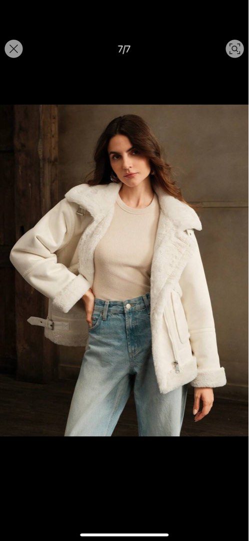 Winter jacket (Category: Coats, Jackets and Outerwear) located in Singapore. Submitted by andwithlove (Listing ID 1350364563, Image 6). Description: Worn once and washed once Good for winter Fur is extremely soft Fast deal free mailing .