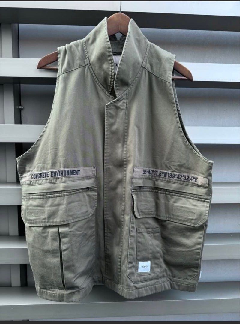 Wtaps vest 背心size:01, 他的時尚, 上衣與西裝, 背心在旋轉拍賣