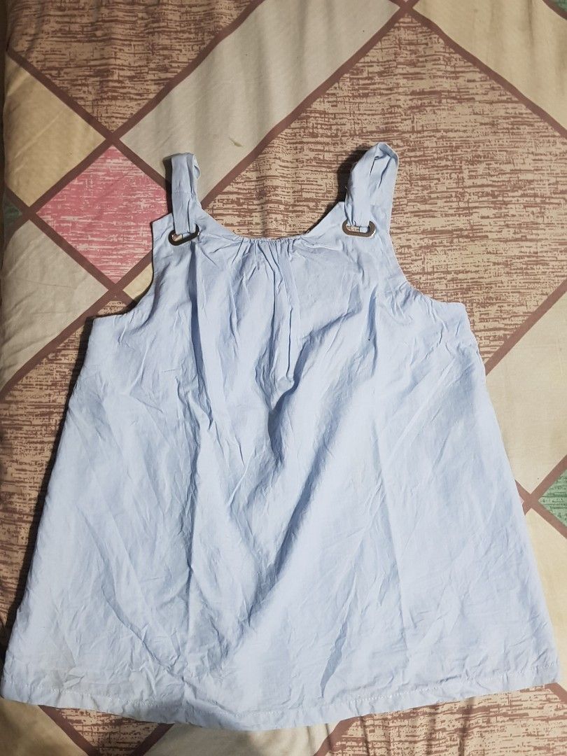 Zara Blouse (Category: Blouses) located in Manila. Submitted by declutterwithalex (Listing ID 1350300561, Image 1). Description: Size: 13/14 164 cm.
