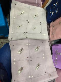 (Category: ) located in . Submitted by faraleea (Listing ID 1350485323, Image 1). Description: .