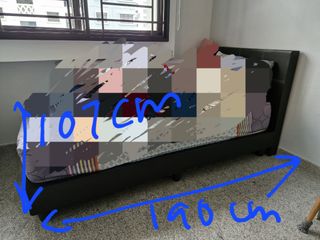 (Category: ) located in . Submitted by llcloset (Listing ID 1350506806, Image 1). Description: .