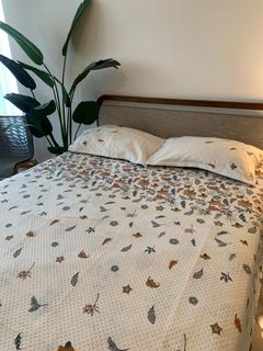 (Category: ) located in . Submitted by shopwithnylaa (Listing ID 1350448511, Image 1). Description: .
