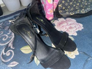 (Category: ) located in . Submitted by emkeypreloved (Listing ID 1350529703, Image 1). Description: .