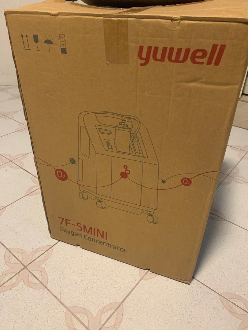 Davao Item- Yuwell Oxygenator Oxygen Concentrator (Category: Medical Supplies & Tools) located in Quezon City. Submitted by rc_rd (Listing ID 1350505022, Image 1). Description: Item in Davao.