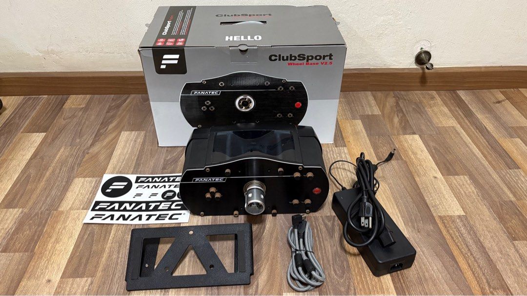 Fanatec Clubsport V2.5 + CSL P1 Elite for Xbox, Video Gaming, Gaming ...