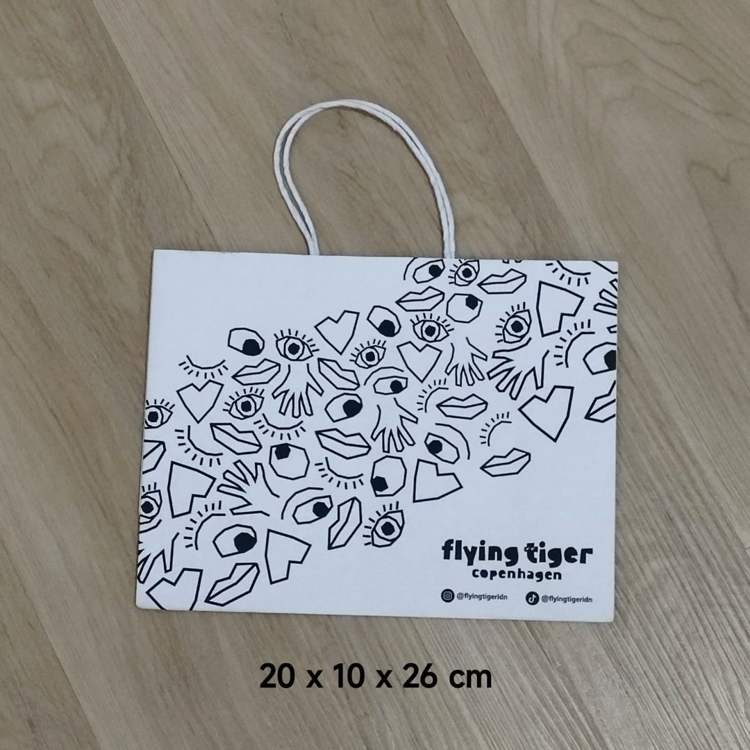 Flying Tiger Paper Bag, Fesyen Wanita, Tas Dompet di Carousell