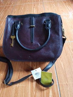 (Kategori: ) berada di . Dikirim oleh deefte_stuff (ID iklan 1350404697, Gambar 1). Deskripsi: .
