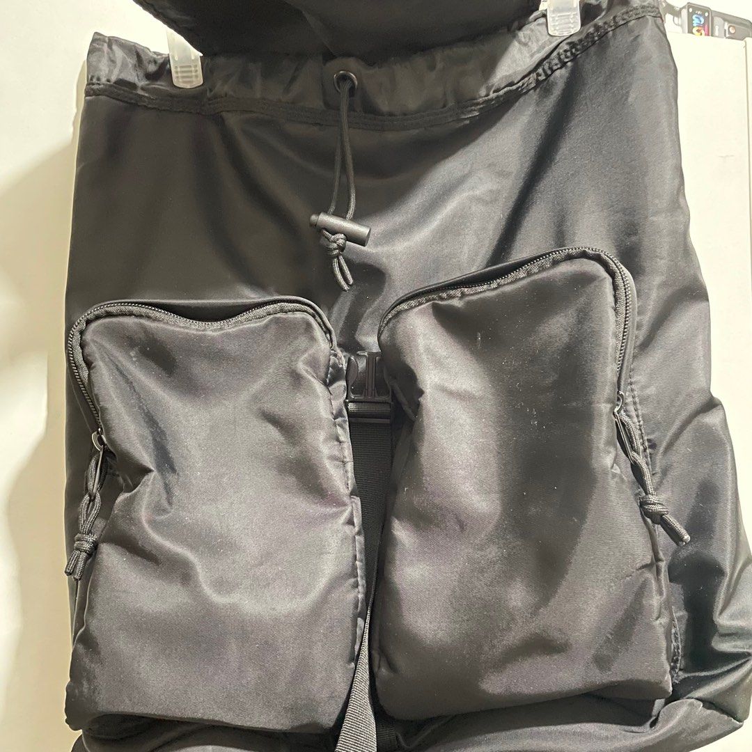 GU Black backpack (Category: Backpacks) located in Mandaluyong City. Submitted by elleguh (Listing ID 1350439130, Image 3). Description: L: 16” W: 13” Depth: 6.5” Bought in Japan.
