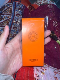 （分類：）位於 。 由 phyyyyyyyeeeeee 提交（商品編號 1350463812，圖片 1）。簡介： 。