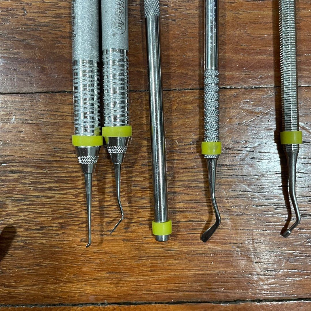 Hu-Friedy & Local Amalgam Instruments | Dental Materials (Category: Medical Supplies & Tools) located in Quezon City. Submitted by blytheu (Listing ID 1350498004, Image 3). Description: Take all for 800 | Not used for patients - Amalgam Carrier (free of amalgam) - Hu-Friedy Hollenback (SOLD) - Hu-Friedy Cleiod Discoid (SOLD) - Egg ball burnisher - 3 Amalgam Plugger - 2 Acorn burnisher - Amalgam Well.