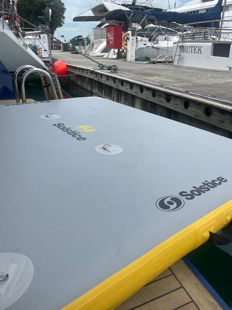 Inflatable platform solstice (Category: Everything Else) located in Singapore. Submitted by hjeveryday (Listing ID 1350436300, Image 2). Description: Dimensions 6’ x 5’ x 6’ Condition 8/10 Use for washing boats https://solsticewatersports.com/products/inflatable-dock-6-5-6?srsltid=AfmBOooZLdrPw6iMlRYpsaM0Ahzs5y5DiYrYvigTYM8mXa9G1V7O7hyr.