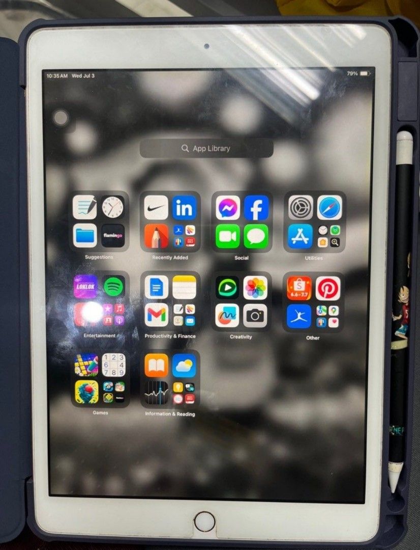 Ipad 7th gen 32gb wifi only (Category: iPad) located in Valenzuela. Submitted by miamimia19 (Listing ID 1350438002, Image 1). Description: Price still negotiable with pen and usb cable. message me at ZeroNine91 38Seven 34TwoTwo.