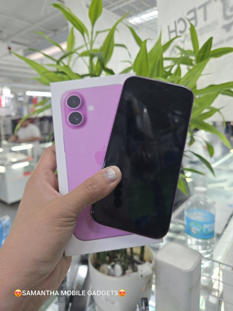 Iphone 16 256gb HK Variant Dual Sim (Category: iPhone 16 Series) located in Manila. Submitted by lenweltong05295 (Listing ID 1350425332, Image 3). Description: Iphone 16 256gb HK Variant Dual Sim Good as New Complete Original Packge Onahand Stock.