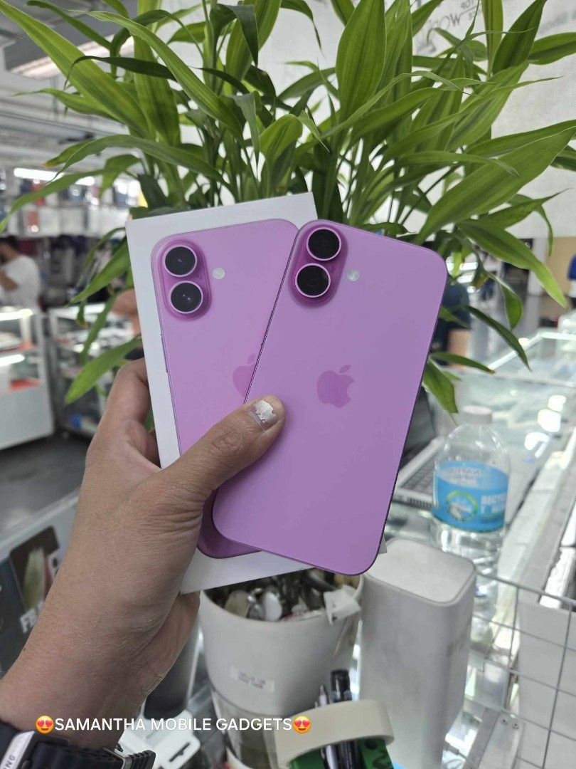Iphone 16 256gb HK Variant Dual Sim (Category: iPhone 16 Series) located in Quezon City. Submitted by samanthaga21954 (Listing ID 1350427455, Image 2). Description: Iphone 16 256gb HK Variant Dual Sim Good as New Complete Package Onhand Stock.