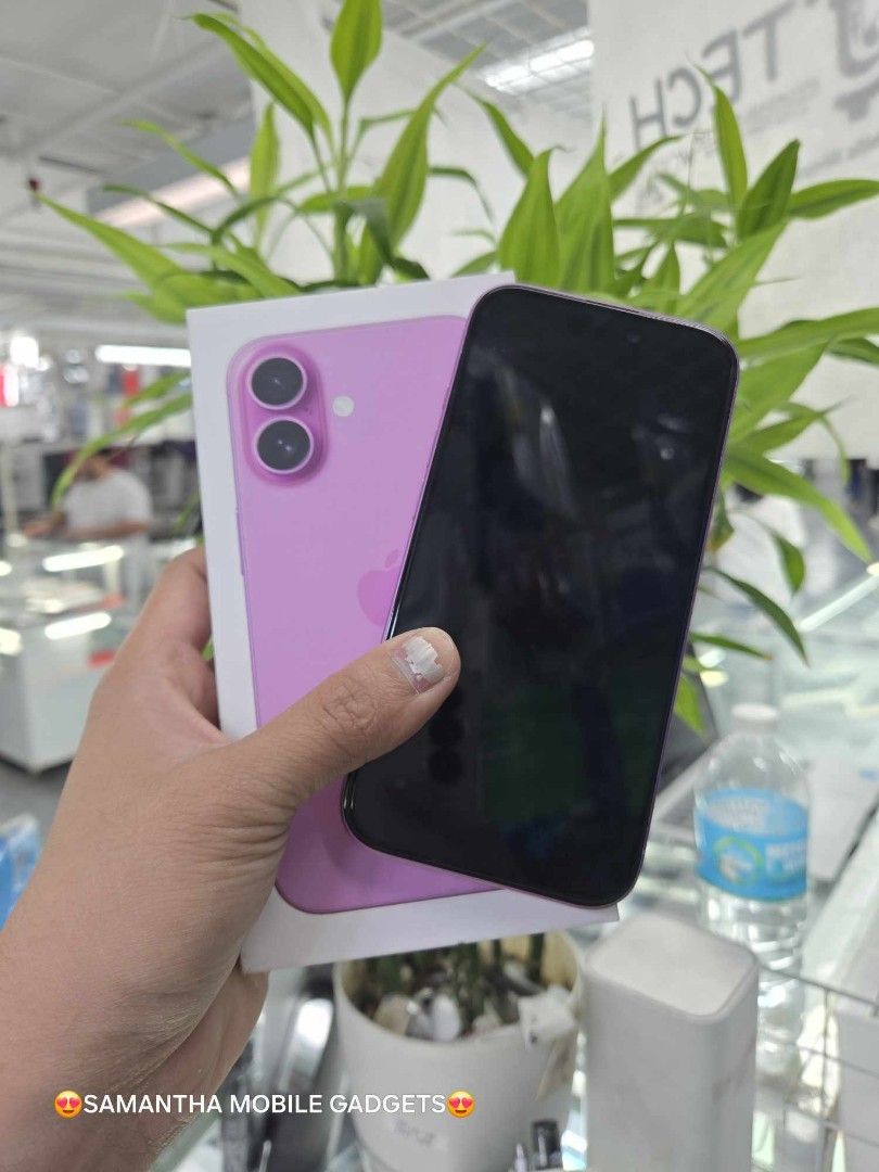 Iphone 16 256gb HK Variant Dual Sim (Category: iPhone 16 Series) located in Quezon City. Submitted by samanthaga21954 (Listing ID 1350427455, Image 3). Description: Iphone 16 256gb HK Variant Dual Sim Good as New Complete Package Onhand Stock.