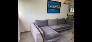 (Category: ) located in . Submitted by shadeandseek (Listing ID 1350413301, Image 1). Description: .