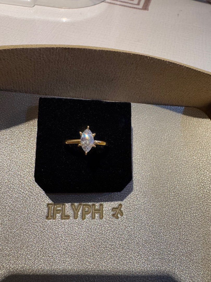 Marquise diamond ring 1ct w/IGI cert in 18K solid gold (Category: Rings) located in Pasay City. Submitted by iflyph (Listing ID 1350520838, Image 2). Description: Size 7 Marquise diamond ring 1ct VS1 - D w/IGI cert in 18K solid gold Hand made Pre order for different cut of diamond Made by my personal gold smith .