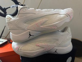 （分類：）位於 。 由 baller1986 提交（商品編號 1350484865，圖片 1）。簡介： 。