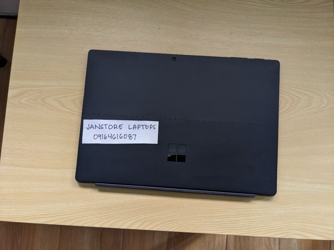 Microsoft Surface Pro 7 Core i7 1065G7 16GB 256SSD (Category: Laptops & Notebooks) located in Quezon City. Submitted by janstore-computer-trading (Listing ID 1350497374, Image 3). Description: Model : Microsoft Surface Pro 7 (Core i7 , 16GB Ram , with Keyboard) Condition : Slightly Used , Very Presentable Price : 25,500 Specs: Processor : Intel Core i7 1065G7 Quad core ( 1.3 - 3.9 Ghz ) Ram : 16 GB LPDDR4x Storage : 256 GB SSD PCIE Graphic Card :