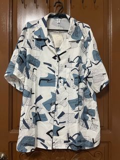 (Category: ) located in . Submitted by declutter.clothes (Listing ID 1350386708, Image 1). Description: .