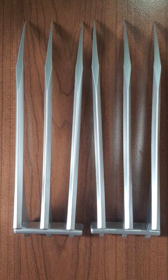 REALISTIC Wolverine Cosplay Claws 1:1 ABS Plastic (Category: Figurines & Statues) located in Quezon City. Submitted by Tics.Tacs.Toys (Listing ID 1350532381, Image 1). Description: commonwealth qc bpi bdo gcash lalamove / grab / flash express.