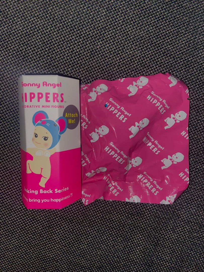 Sonny Angel Hippers Looking Back Series (Mouse) (Category: Designer & Blind Box Toys) located in Calamba. Submitted by jrclldc (Listing ID 1350445780, Image 1). Description: lfb wts ufs | wtt uft | crossposted 🐭 have: looking back mouse 💛 want: any yellow animal/harvest series ❗️selling for 549 (srp) + sf❗️ 📍 loc: Nuvali/Alabang 📦 mod: lalamove (sdd), j&t, lbc, meetup 💵 mop: gcash.