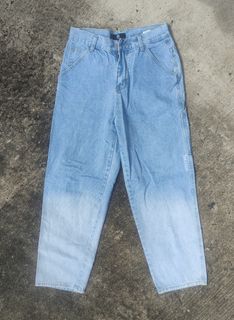 (Category: ) located in . Submitted by unflmr.thrift (Listing ID 1350453416, Image 1). Description: .