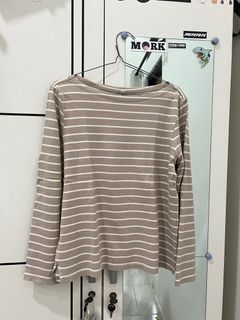 (Kategori: ) berada di . Dikirim oleh dinslovnd (ID iklan 1350439900, Gambar 1). Deskripsi: .