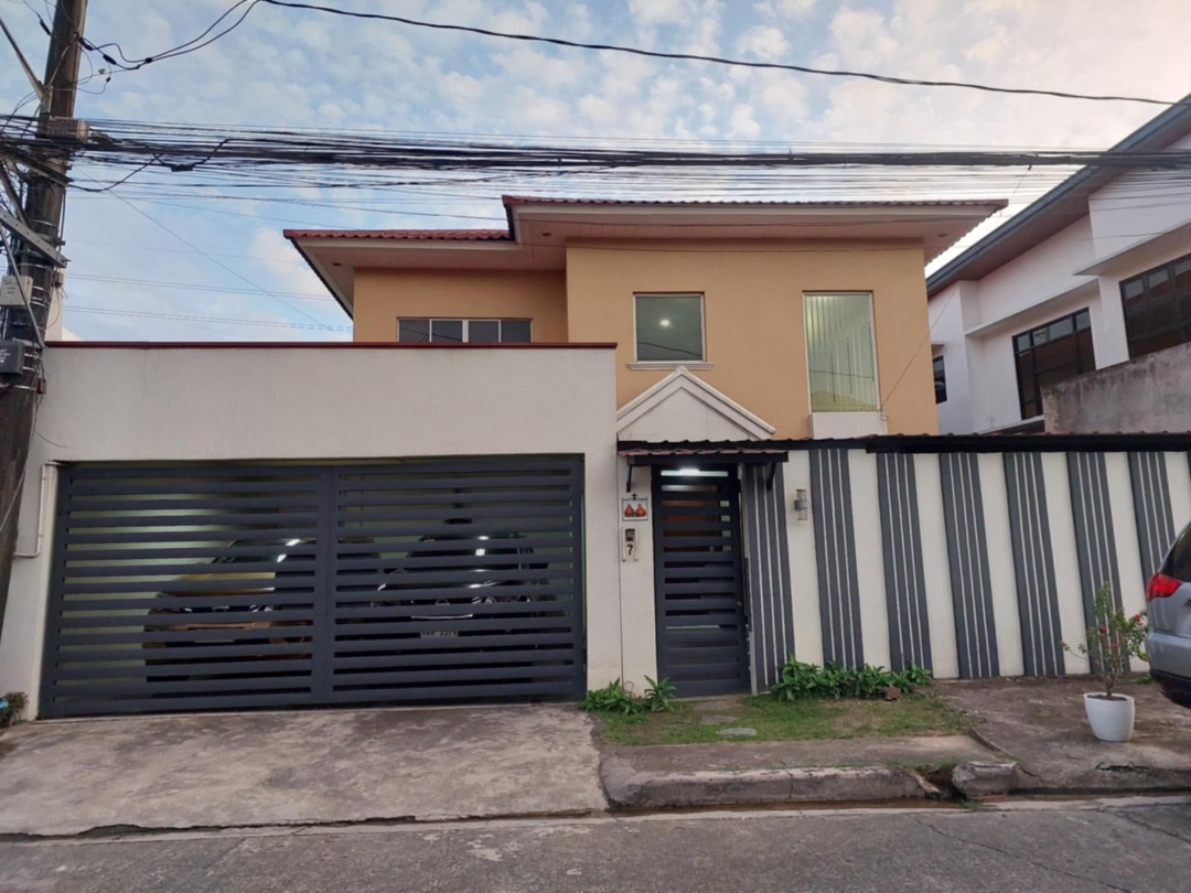 (Category: ) located in . Submitted by remax.portfolio (Listing ID 1350438764, Image 1). Description: .