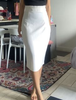 (Category: ) located in . Submitted by preloved_acepah (Listing ID 1350459979, Image 1). Description: .