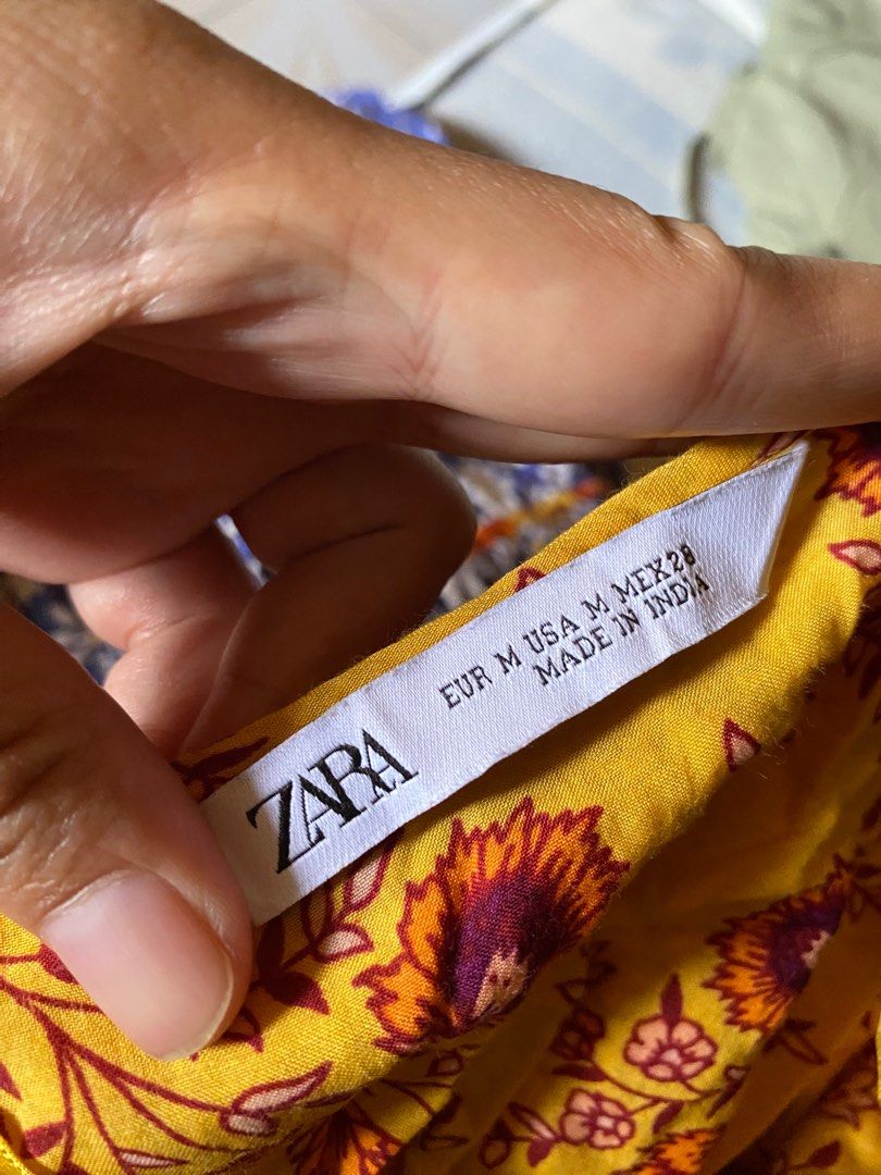 Zara floral dress (Category: Dresses) located in Cebu City. Submitted by rass4u (Listing ID 1350400692, Image 2). Description: Excellent condition.