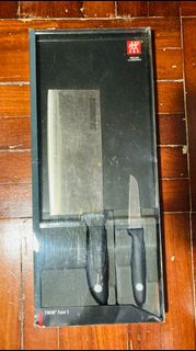 （分類：）位於 。 由 cyclops_summers 提交（商品編號 1350451555，圖片 1）。簡介： 。