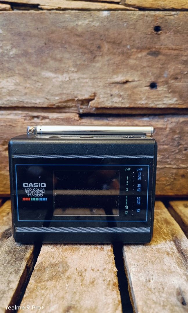 💯 Vintage Casio TV 500 (Category: TV) located in General Mariano Alvarez. Submitted by randzwurkz85264 (Listing ID 1345319741, Image 1). Description: Vintage Casio tv 500 Working. vhf uhf 4pcs double A Battery.